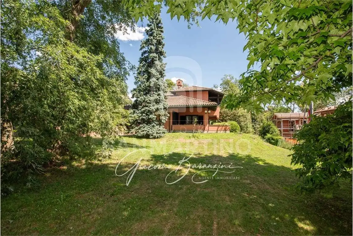 Villa unifamiliare via Giacomo Matteotti, Barasso - foto 3