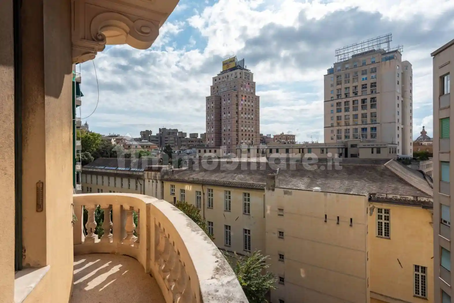 Quadrilocale corso Andrea Podestà, Carignano, Genova - foto 2