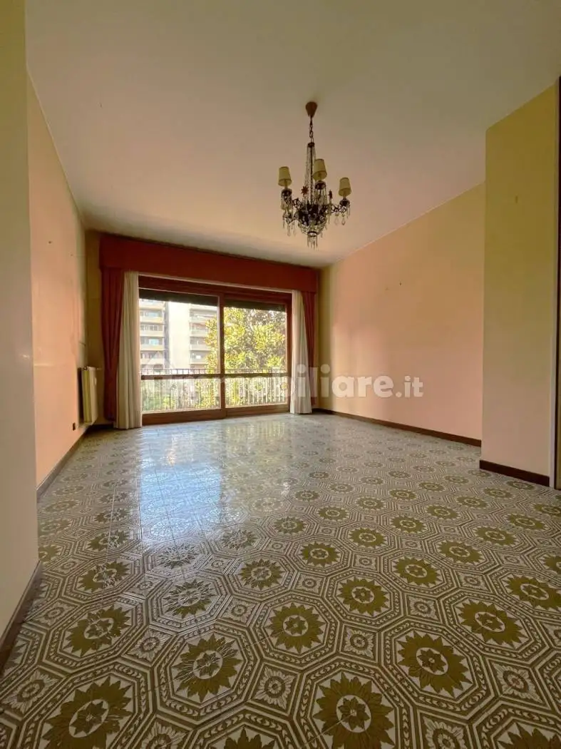 Appartamento in vendita a Pavia