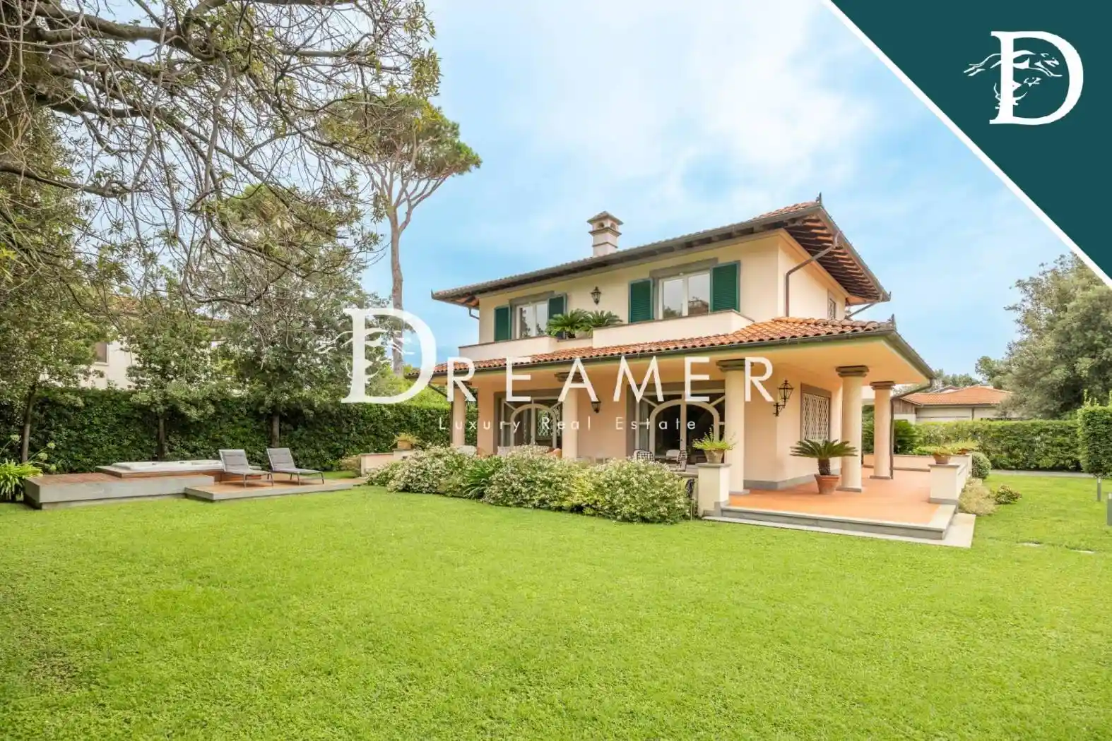 Villa in vendita a Forte dei Marmi