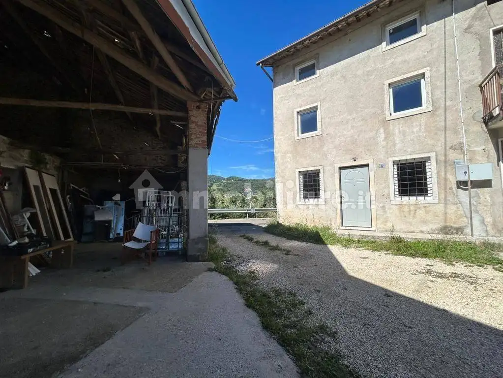 Terratetto plurifamiliare via Cecchetti, Quargnenta, Brogliano - foto 2