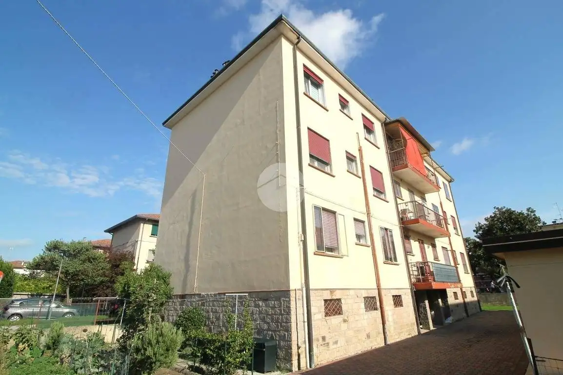 Trilocale viale A. Volta 56, Battaglia Terme - foto 4