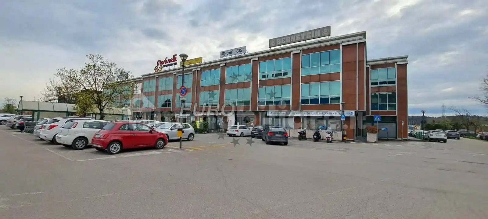 Palazzo - Edificio in vendita a Sant'Ambrogio di Valpolicella