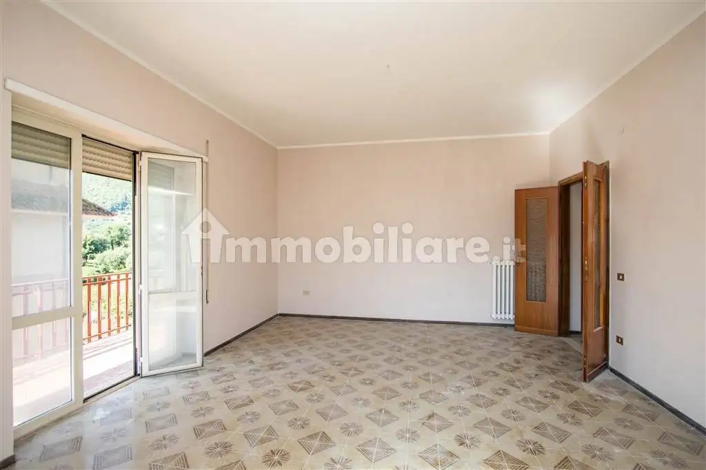 Trilocale via dei Sanniti, 03042 Atina Inferiore Italia, Atina Inferiore, Atina - foto 2