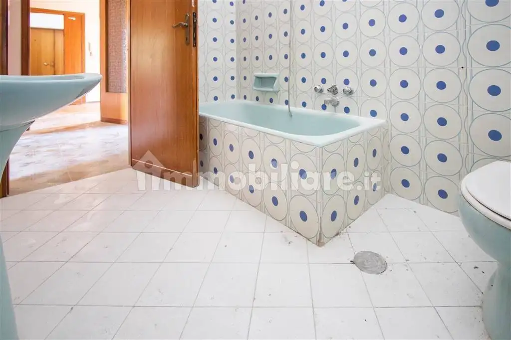 Trilocale via dei Sanniti, 03042 Atina Inferiore Italia, Atina Inferiore, Atina - foto 3