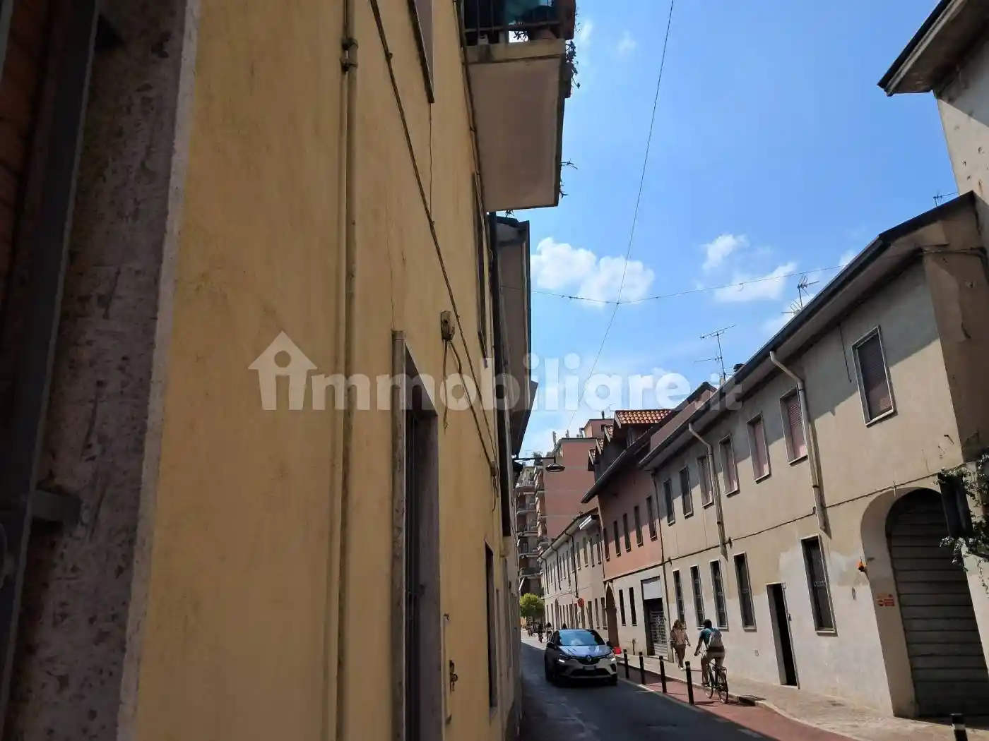 Appartamento in vendita a Carugate