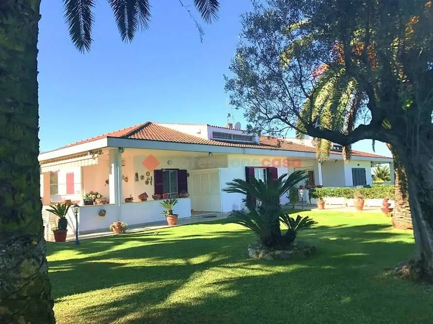 Villa in vendita a Aprilia