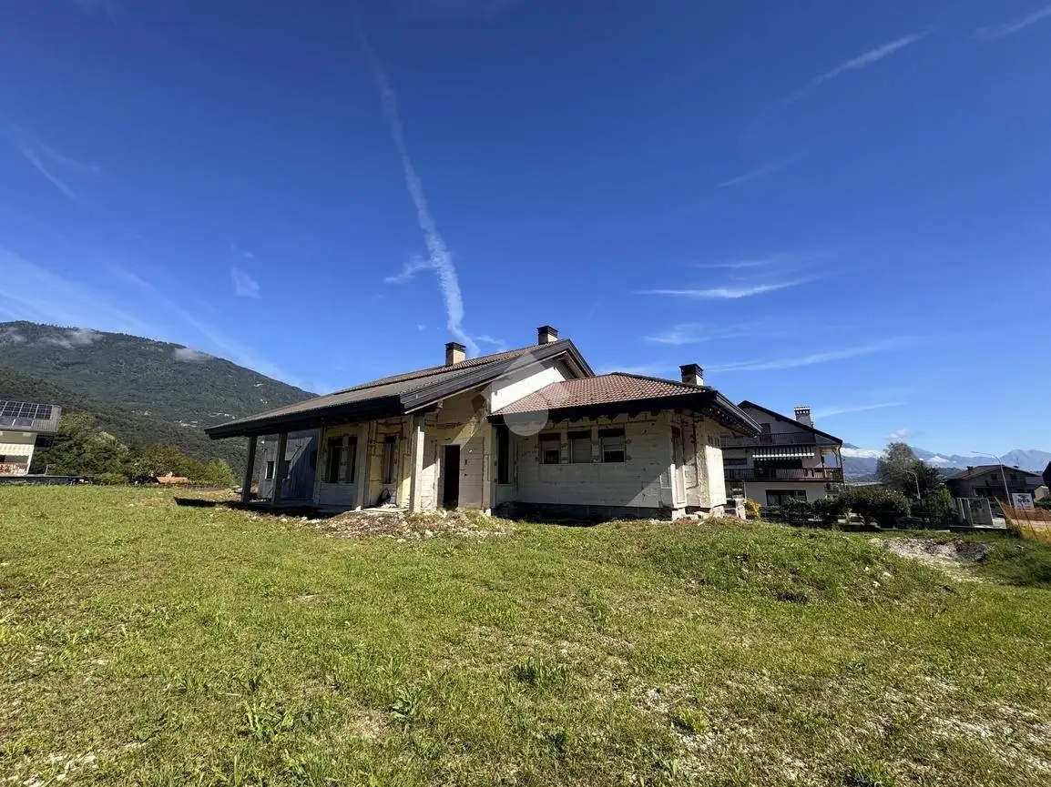 Villa in vendita a Seren del Grappa