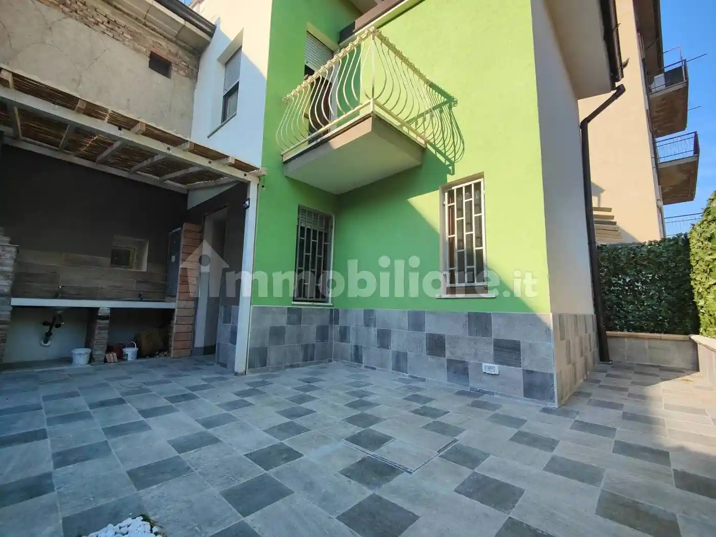 Casa indipendente in vendita a Borgonovo Val Tidone