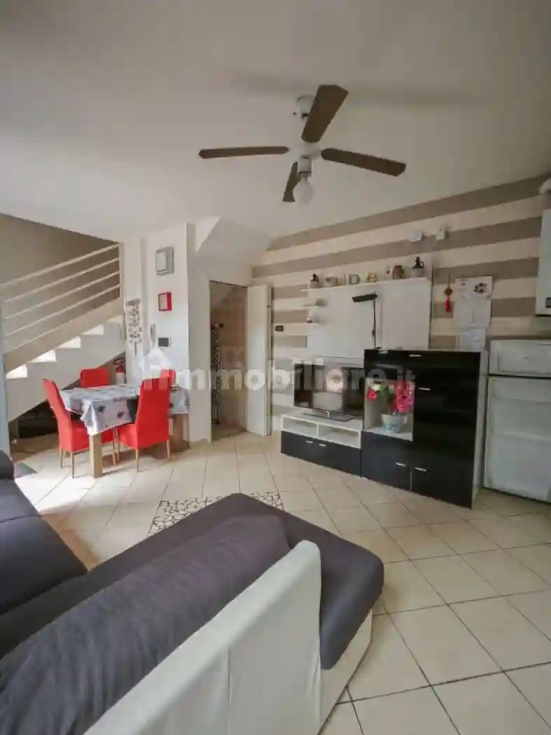 Villetta a schiera - foto 2