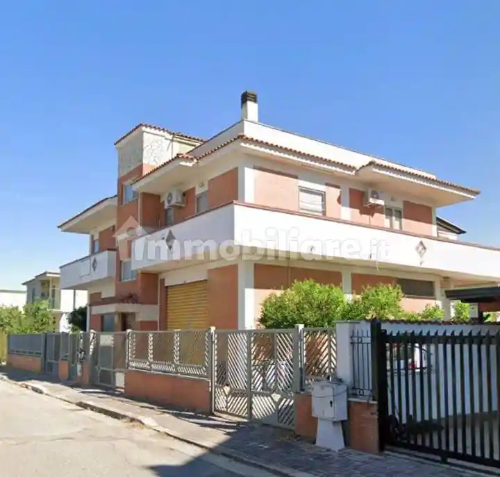 Villa unifamiliare via degli Astronauti 22A, Pantanaccio, Latina - foto 2
