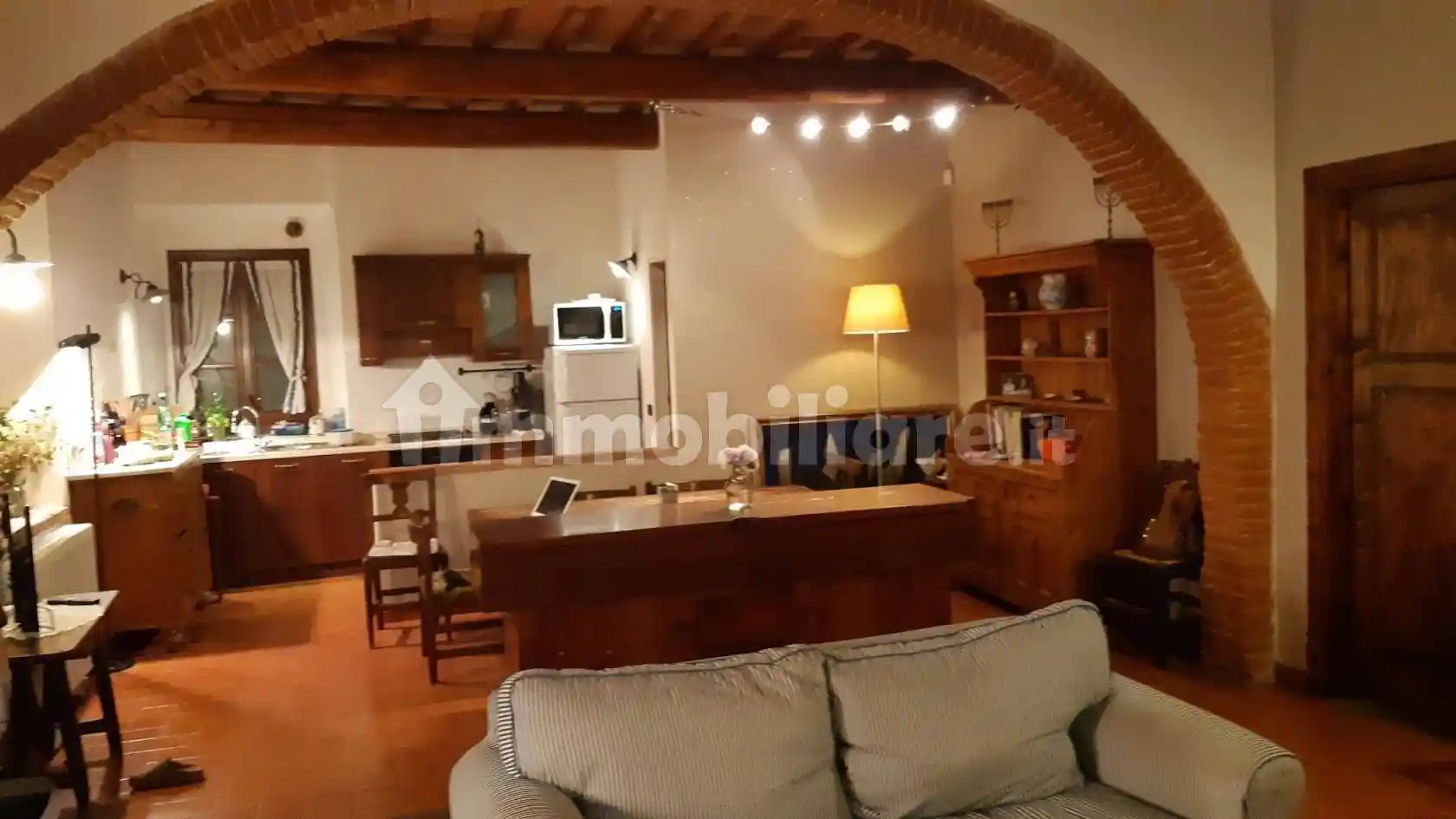 Appartamento in affitto a Reggello