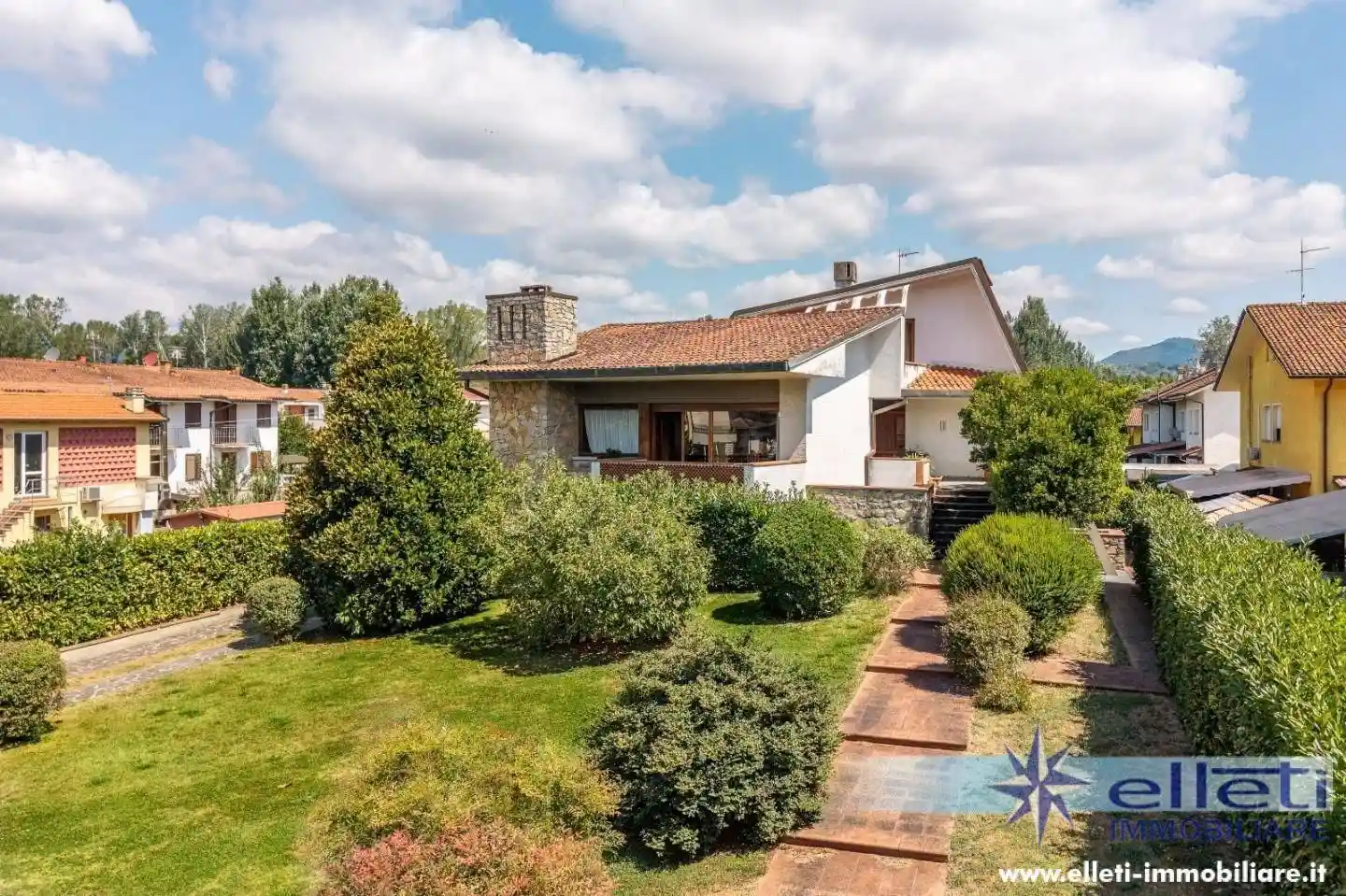 Villa unifamiliare, buono stato, 396 m², Arancio, Lucca - foto 2
