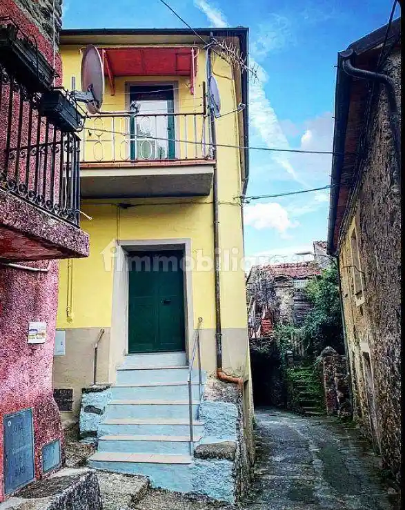 Casa indipendente in vendita a Aulla
