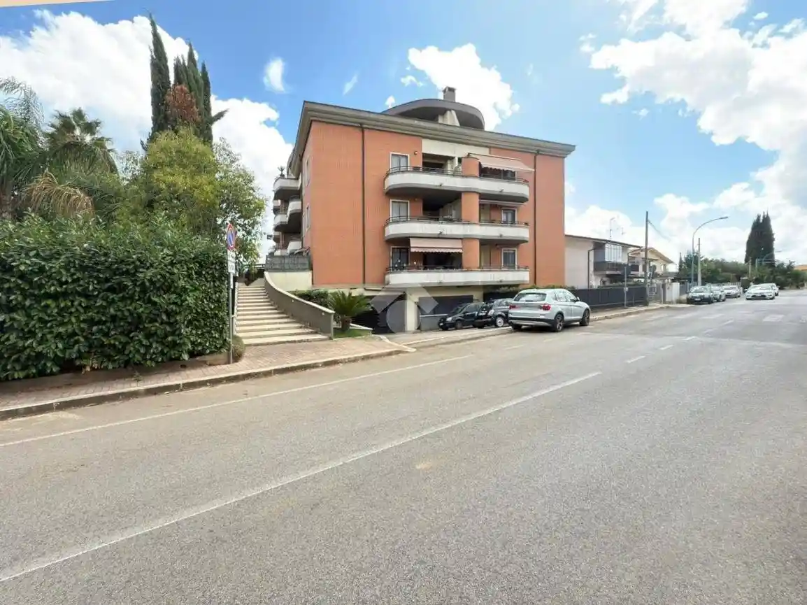 Appartamento in vendita a Sermoneta