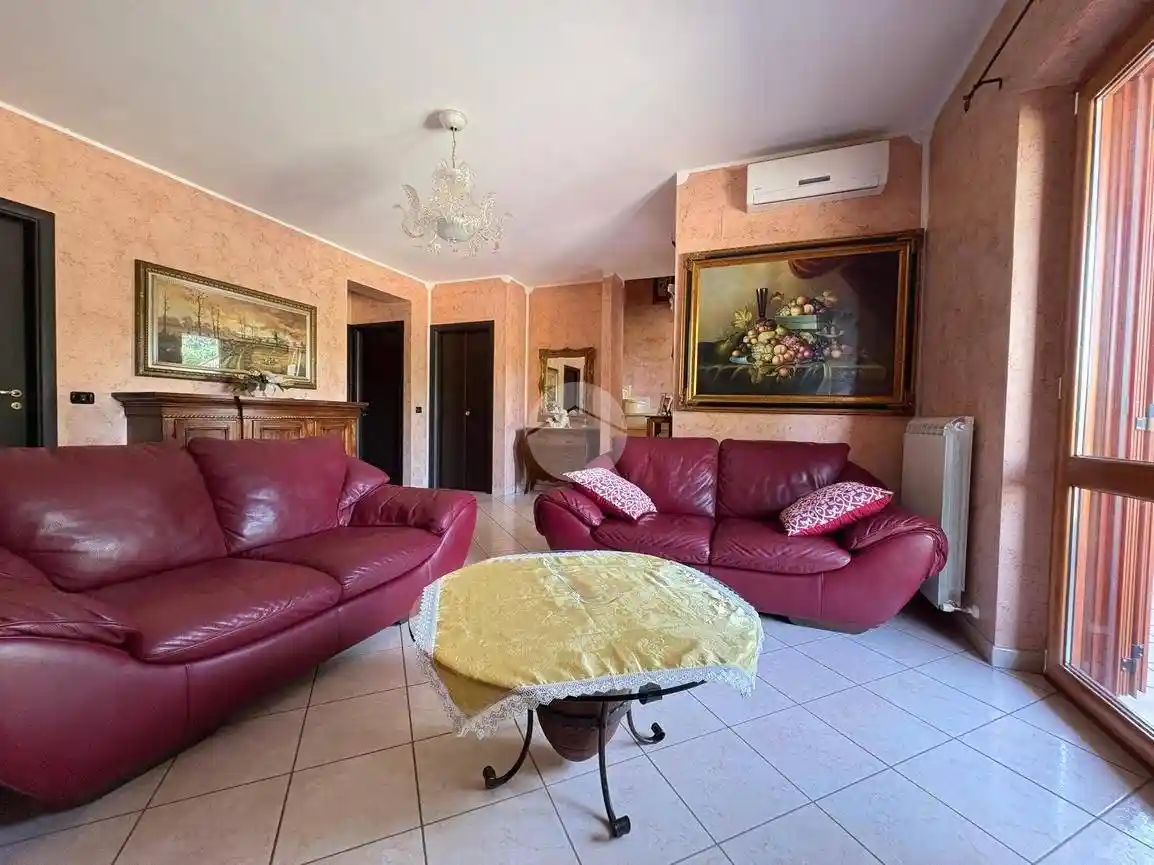 Villa bifamiliare Sanda Statale 19 delle Calabrie 16, Taverna, Montalto Uffugo - foto 2