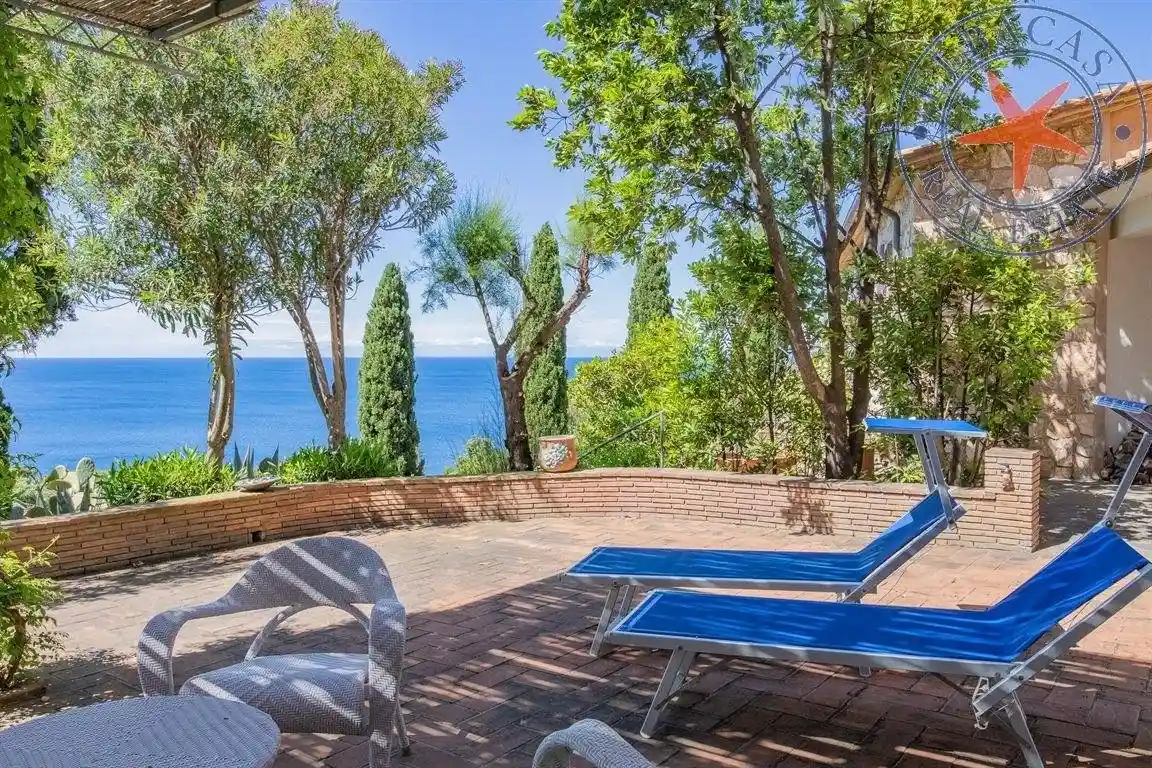 Villa in vendita a Capoliveri