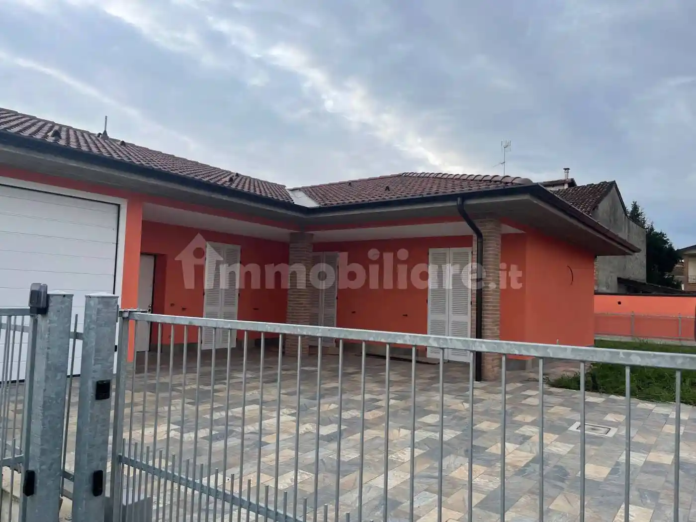 Villa in vendita a Magherno
