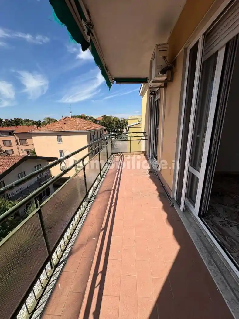 Appartamento in vendita a Pavia