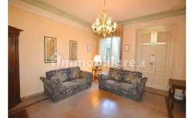 Appartamento in vendita a Lucca