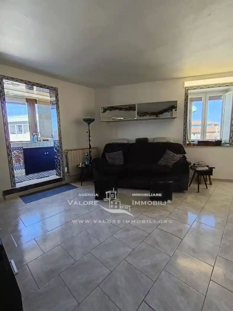 Appartamento in vendita a Livorno