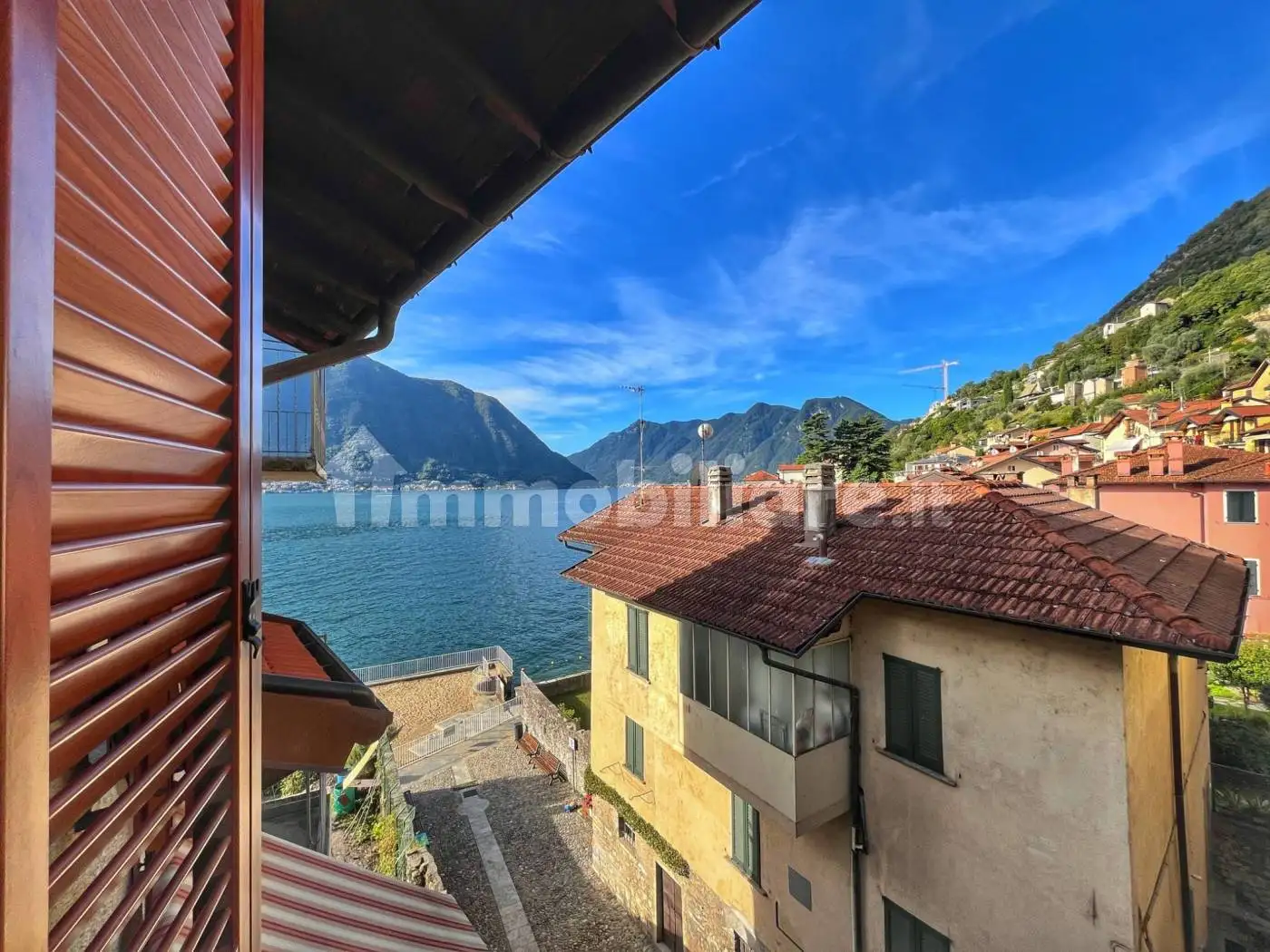 Appartamento in affitto a Sala Comacina