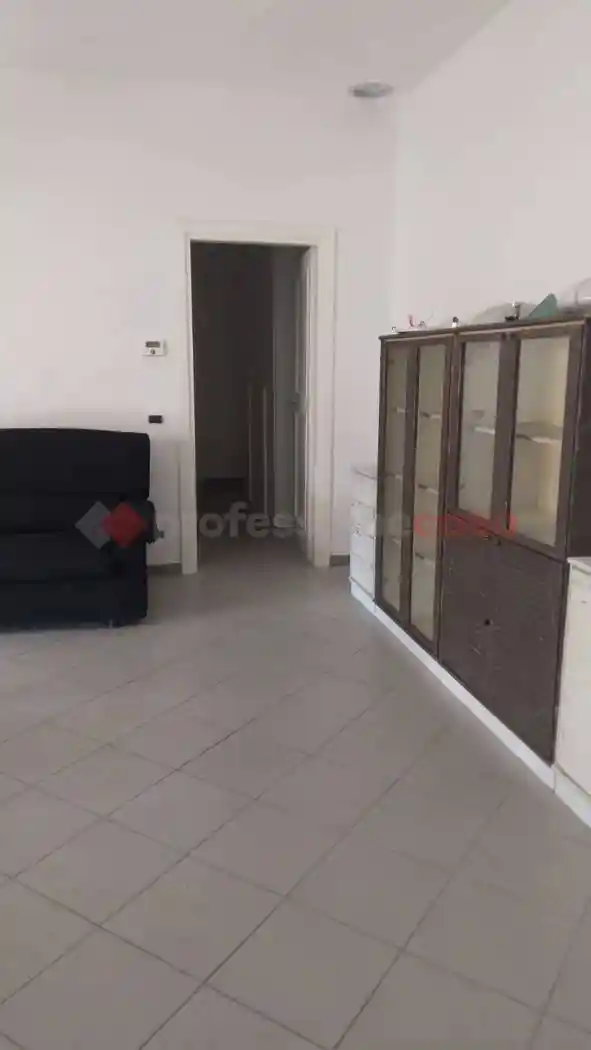 Bilocale via petrarca , 2, Centro, Cerro Maggiore - foto 4