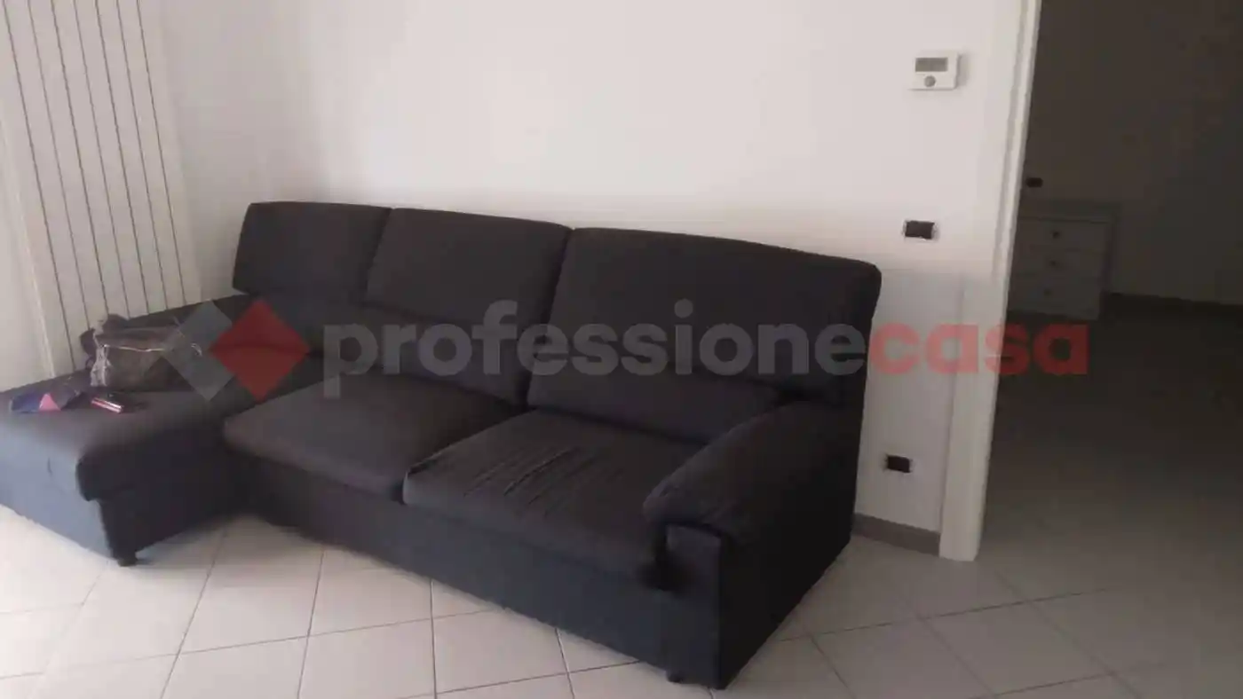 Bilocale via petrarca , 2, Centro, Cerro Maggiore - foto 5