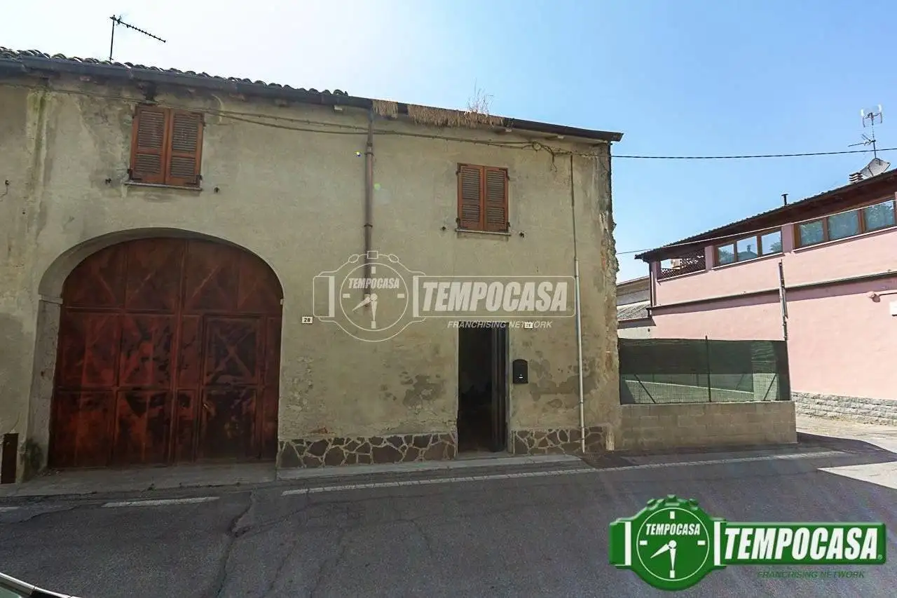 Casa indipendente in vendita a Corno Giovine