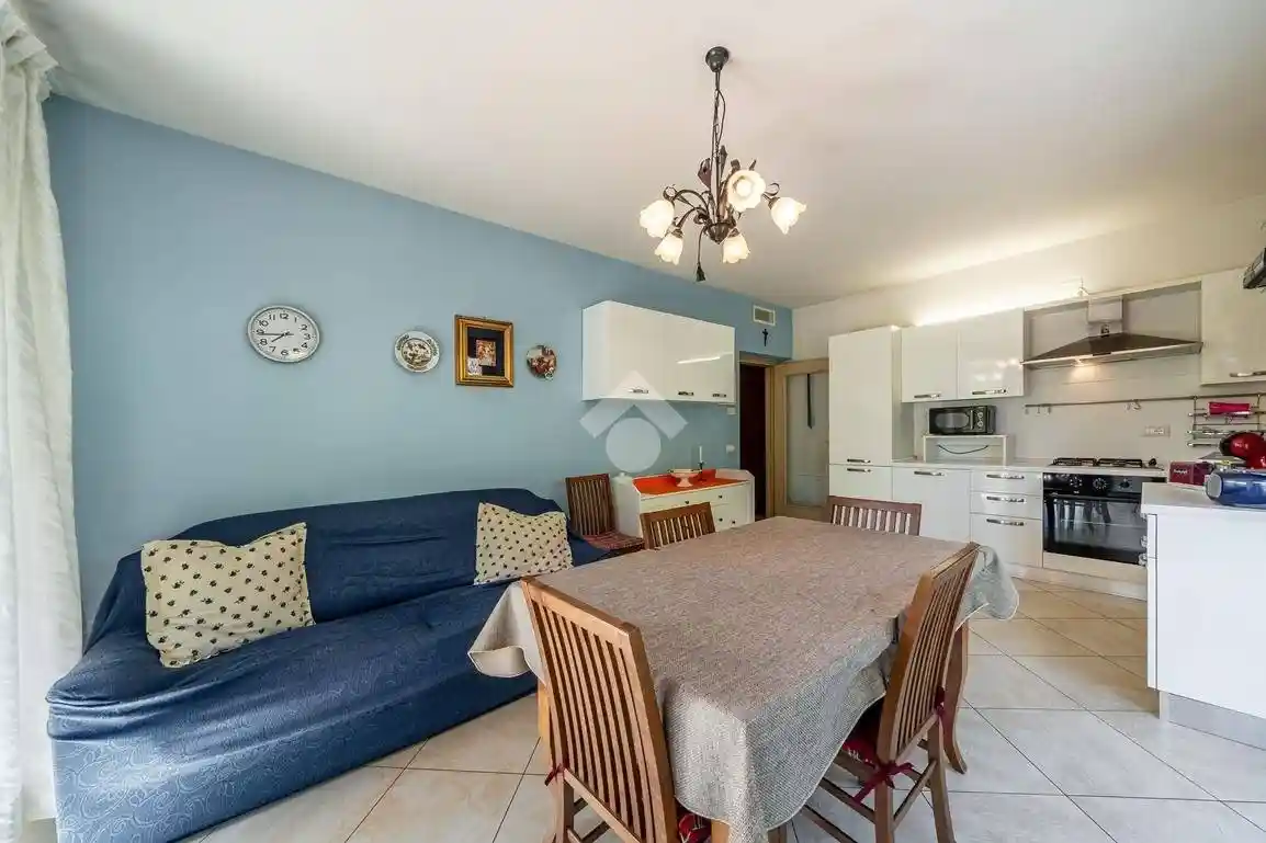 Villa bifamiliare via Contrada Grande 18, Quinto, Verona - foto 2