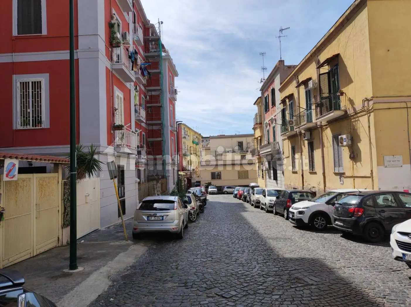 Appartamento in vendita a Napoli