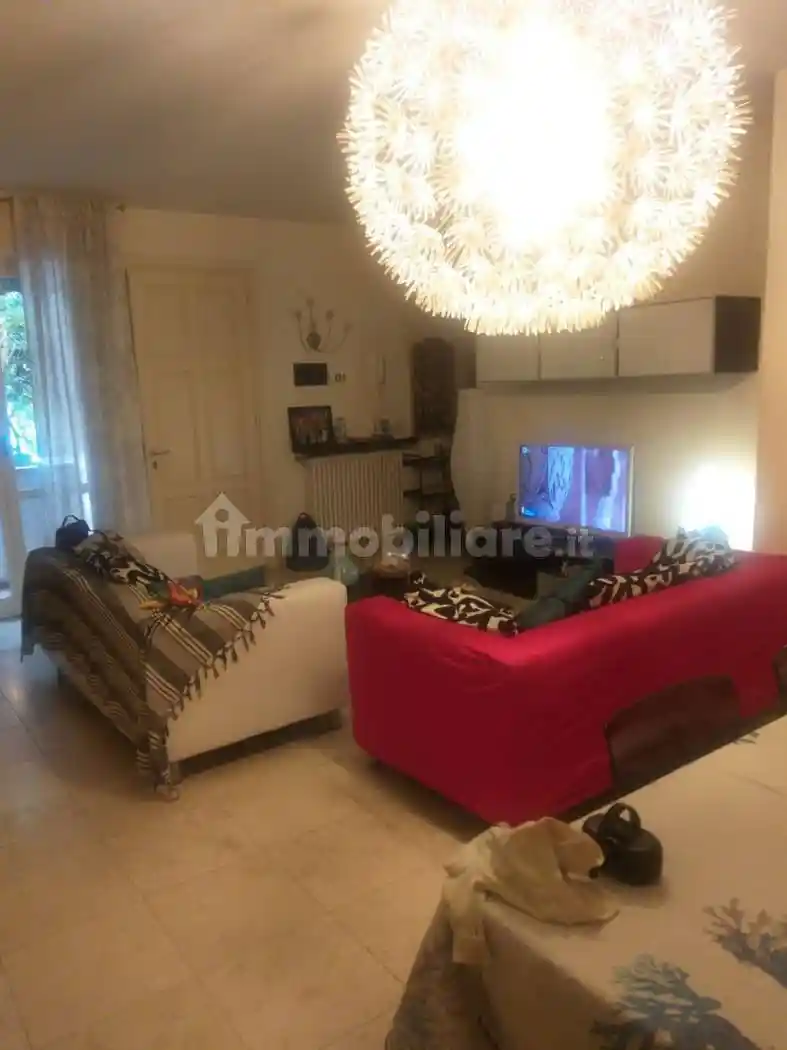 Villetta a schiera in vendita a Massa