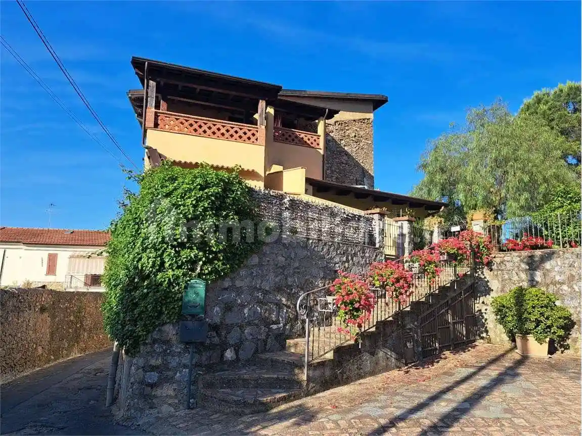 Appartamento in vendita a Albenga