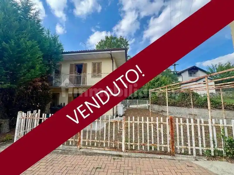 Casa indipendente in vendita a La Morra