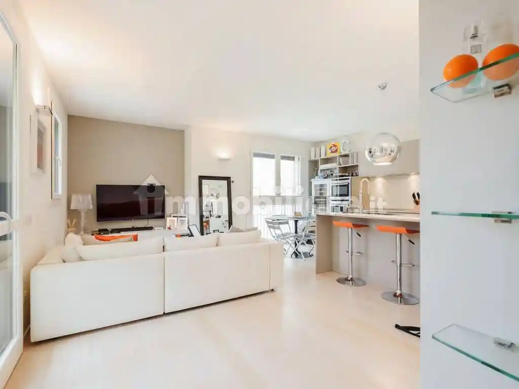 Trilocale viale Certosa 310, Musocco, Milano - foto 3