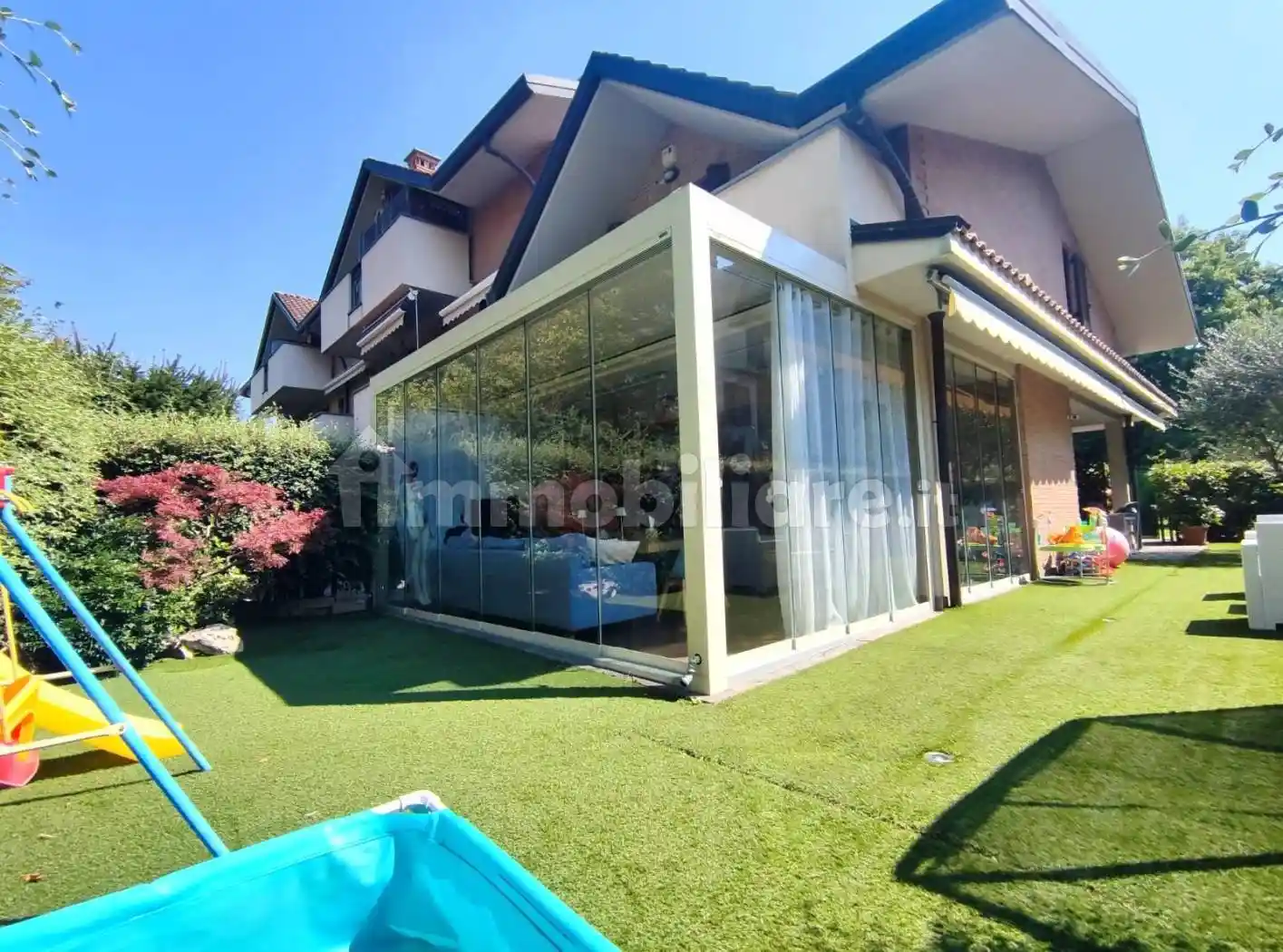 Villetta a schiera in vendita a Solaro