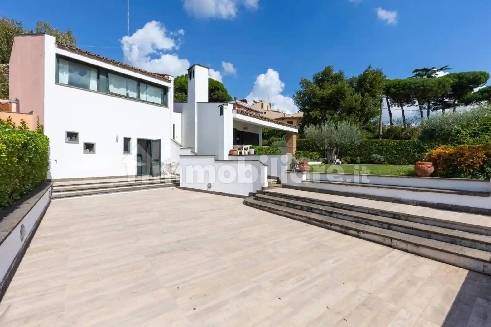 Villa in vendita a Albano Laziale