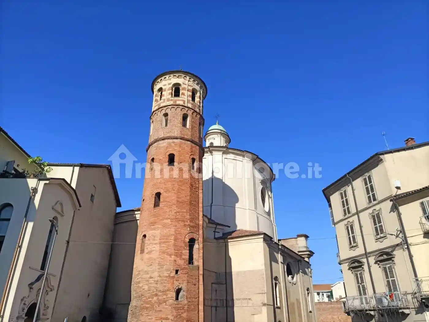 Bilocale piazza Santa Caterina, Santa Caterina, Asti - foto 2