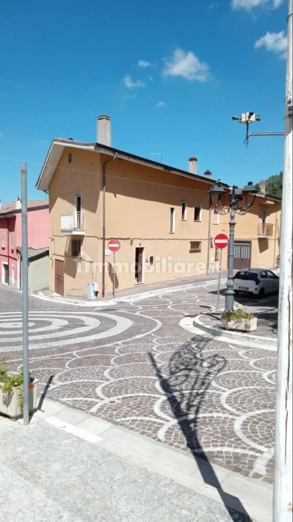 Casa indipendente in vendita a Sorbo Serpico