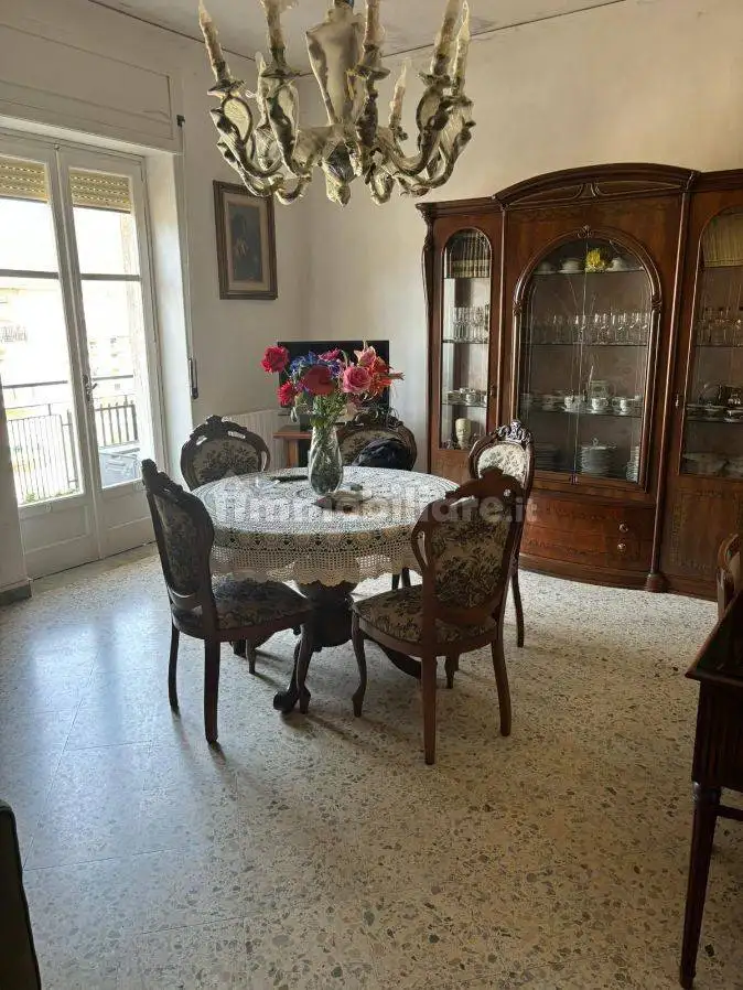 Appartamento in vendita a Salerno