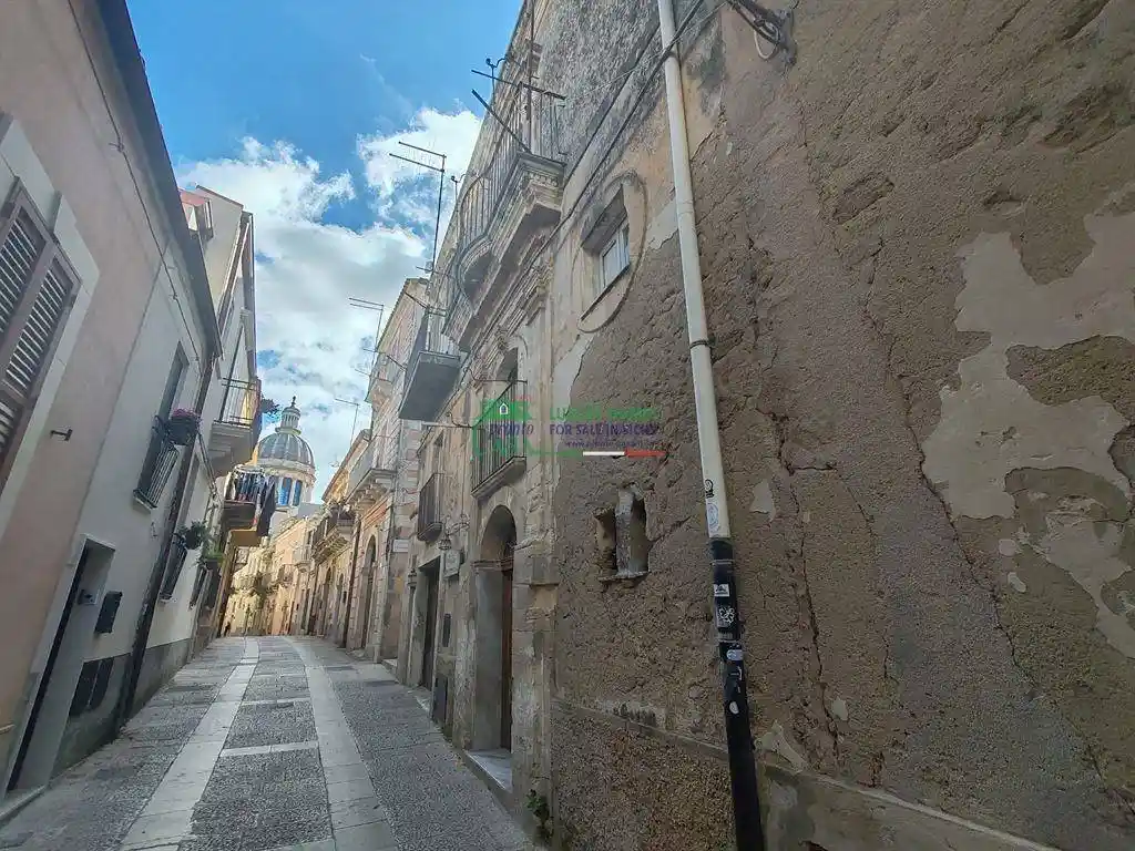 Casa indipendente in vendita a Ragusa