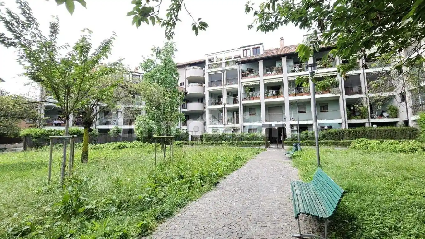 Bilocale via don giovanni calabria 24, Cimiano, Milano - foto 3