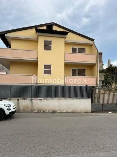 Villa in vendita a Mondragone