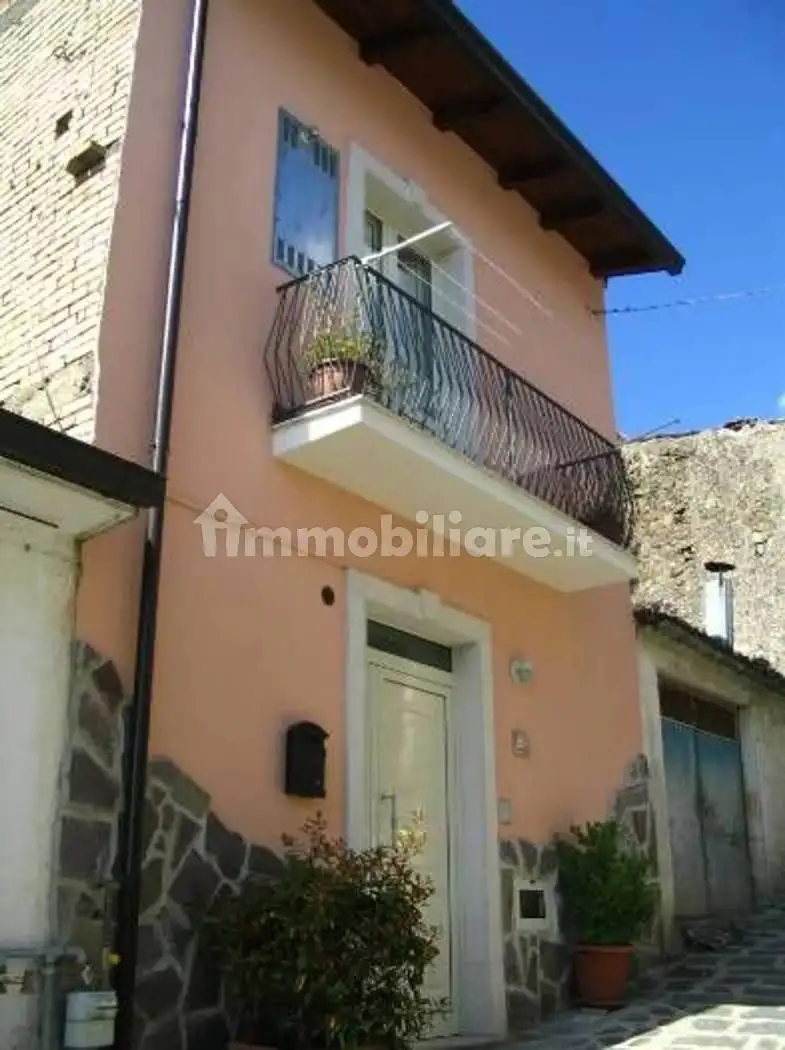 Villa unifamiliare via Piave No Number, Bonito - foto 3