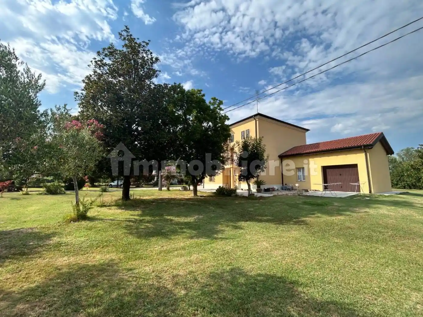 Villa in vendita a Quistello