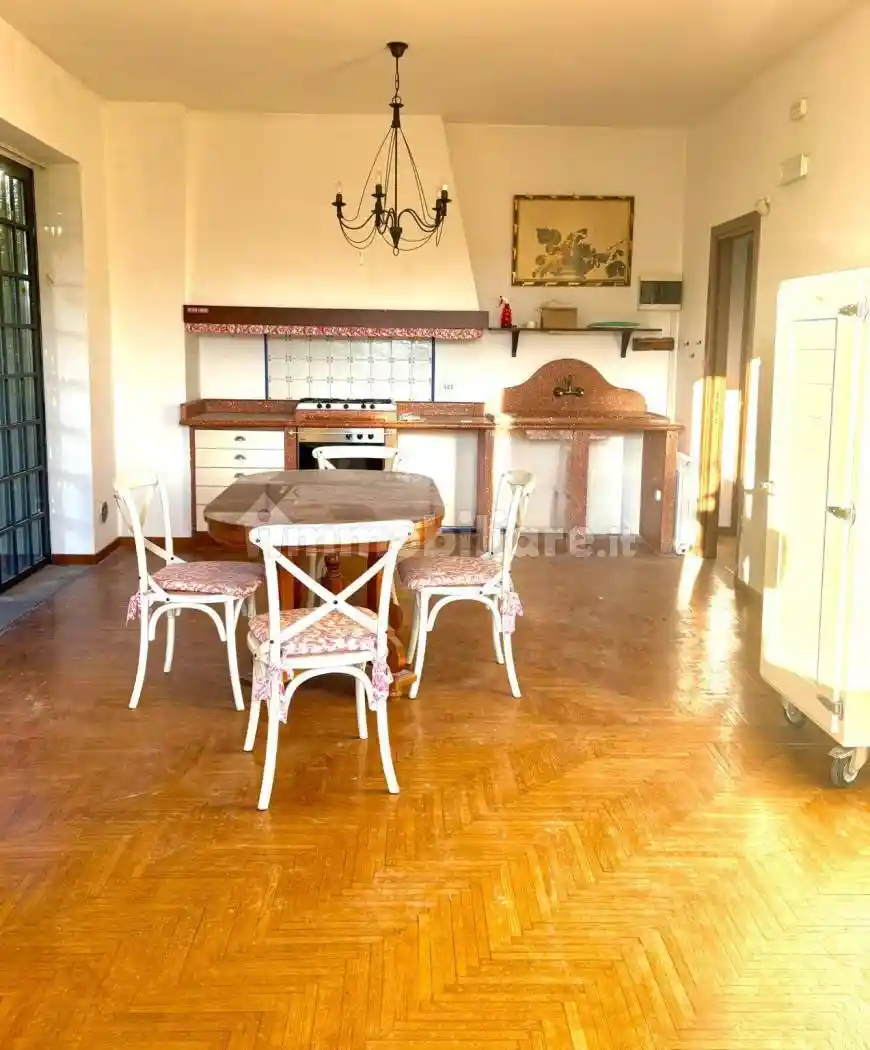 Villa bifamiliare via Cesura, Vertemate con Minoprio - foto 2