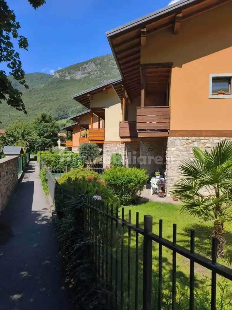 Villa a schiera via Madre Teresa di Calcutta 451, Villa d'Ogna - foto 2