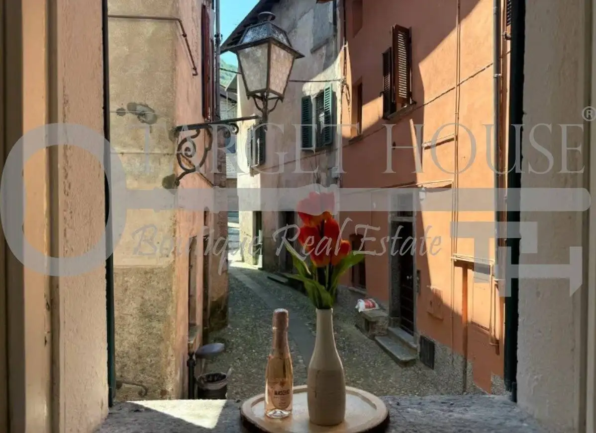 Monolocale via Giuseppe Garibaldi, Centro, Argegno - foto 2