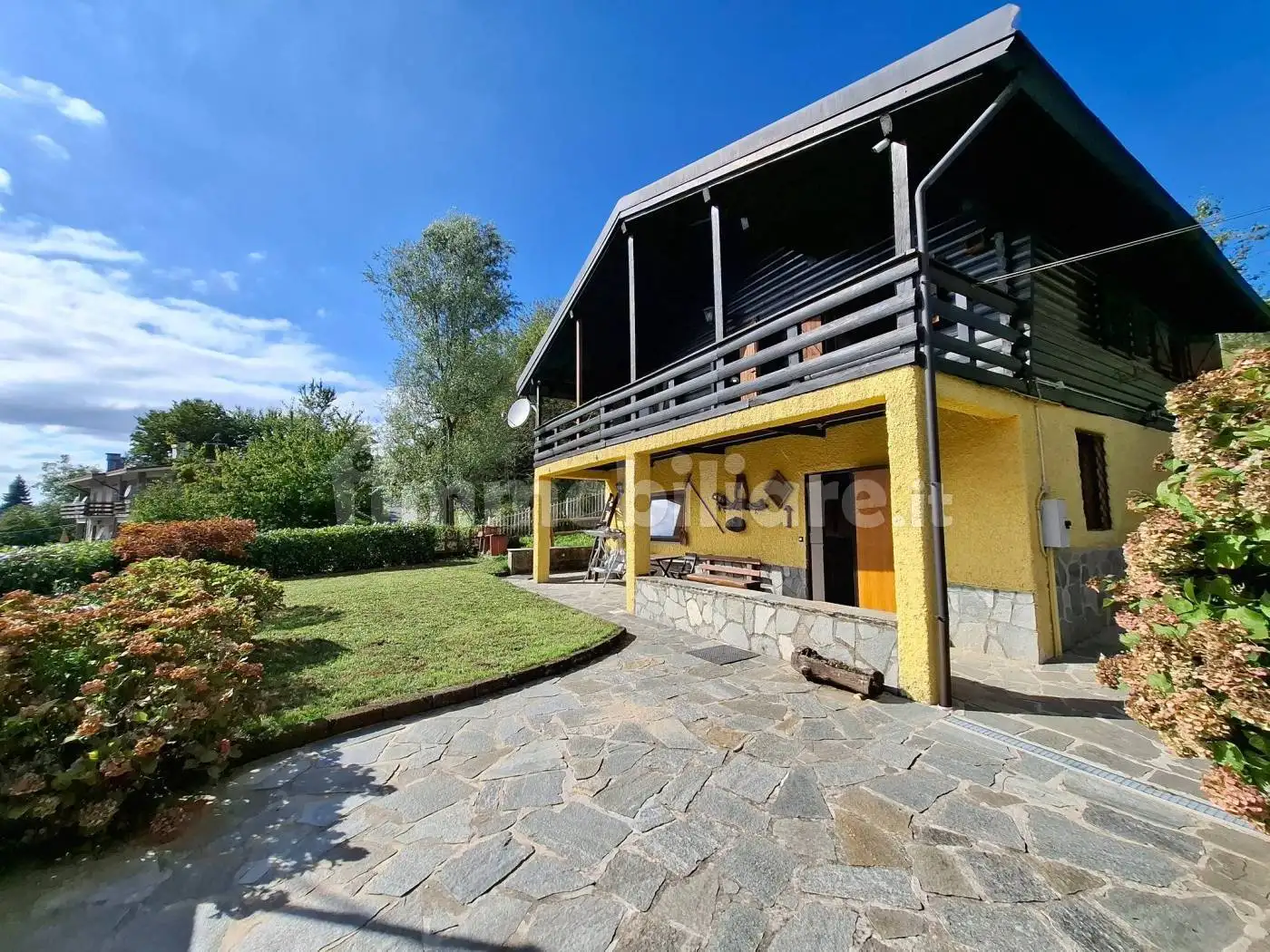 Villa in vendita a Montaldo di Mondovì