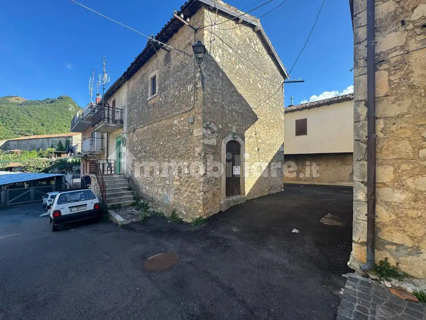 Terratetto unifamiliare via Borgo Pio, Camerata Nuova - foto 2